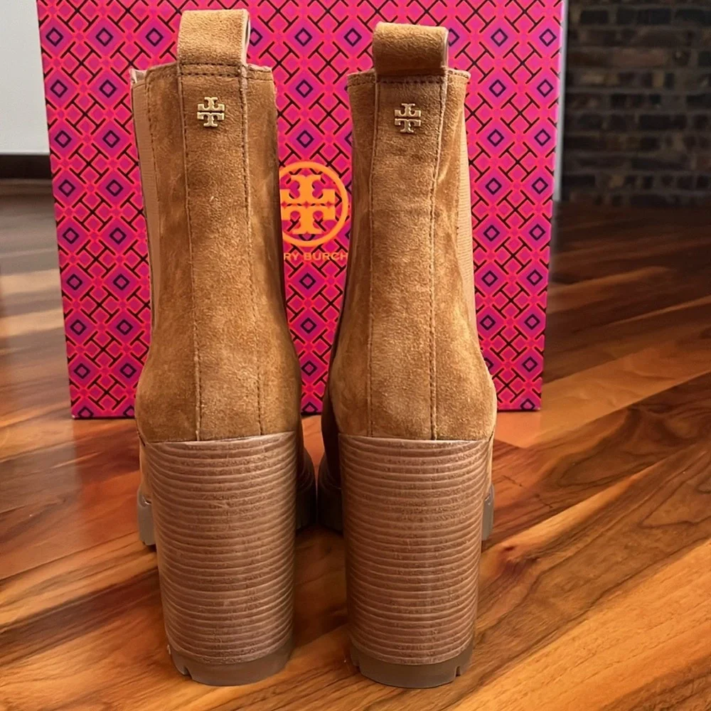 Tory Burch Lug Sole Chelsea Boot, NEW